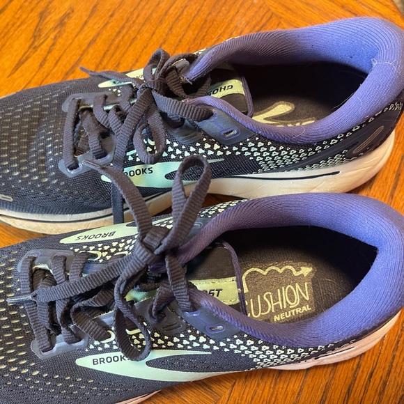 Size 7.5 - Brooks Ghost 14 Peacoat Yucca Women’s Medium Athletic Running Comfort - Picture 8 of 8